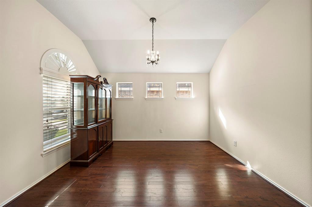 7234 Rambling Tree Lane, Richmond, Texas image 4