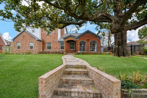 506 English Street Houston TX 77009