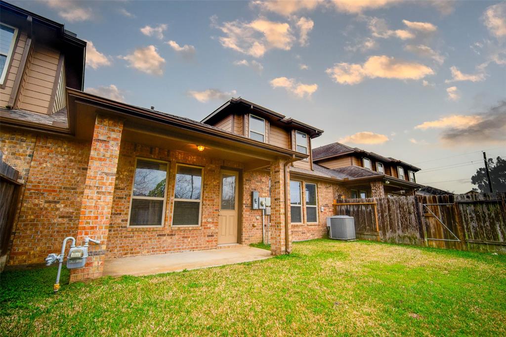 24111 Valencia Ridge Lane, Katy, Texas image 43