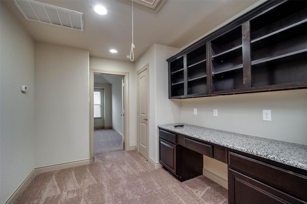 24111 Valencia Ridge Lane, Katy, Texas image 38