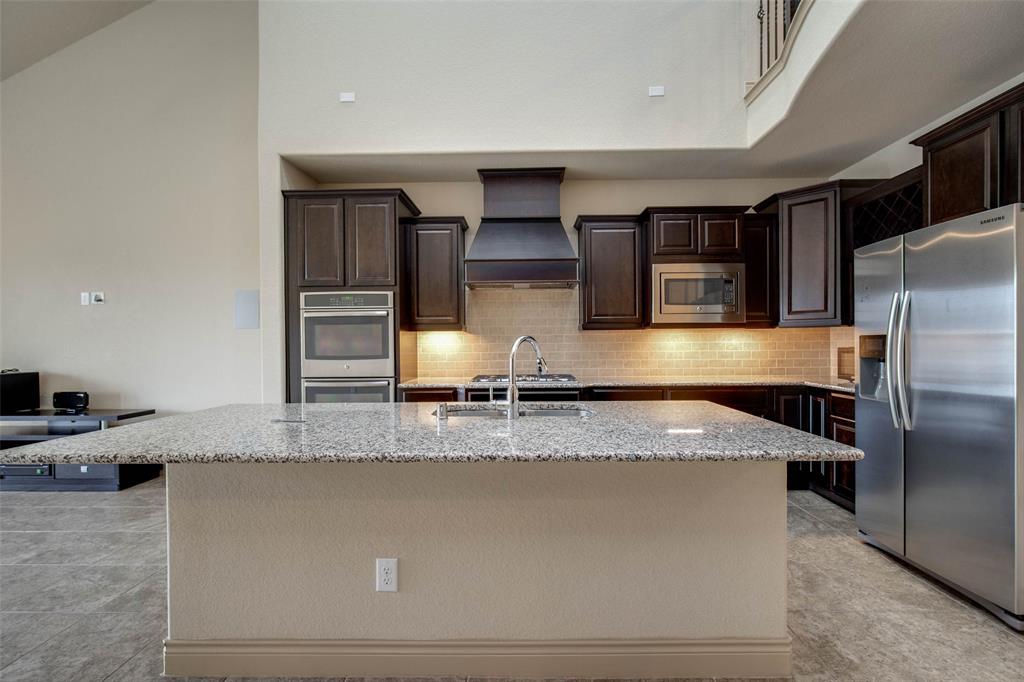 24111 Valencia Ridge Lane, Katy, Texas image 15