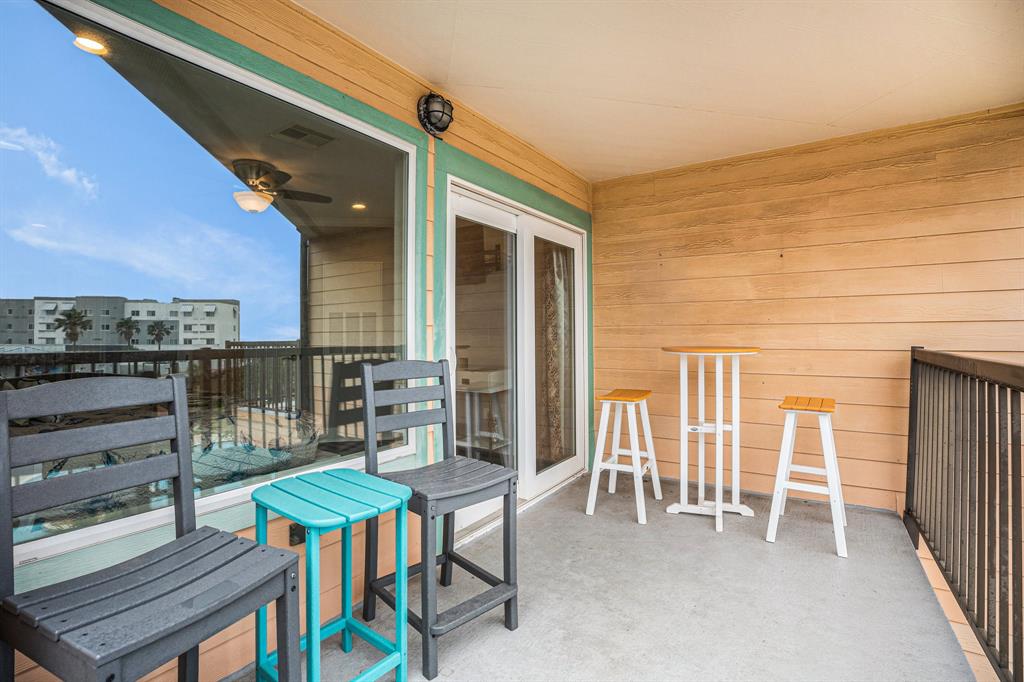 9520 Seawall Boulevard #339/337, Galveston, Texas image 16