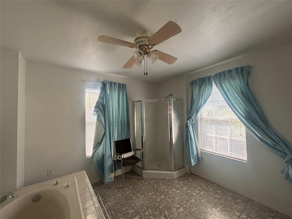 159 Beamon Drive, Livingston, Texas image 10