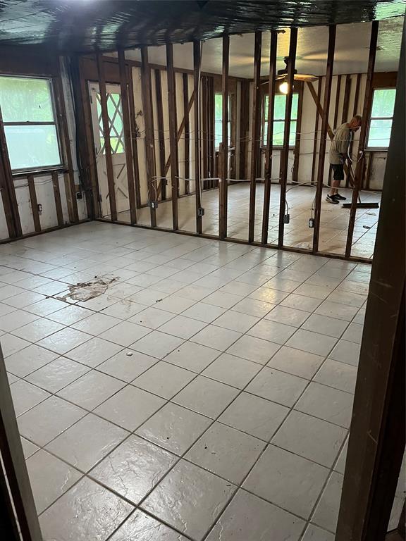 206 Garden, Conroe, Texas image 17