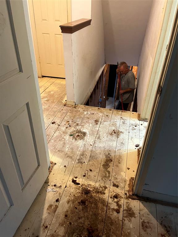 206 Garden, Conroe, Texas image 21