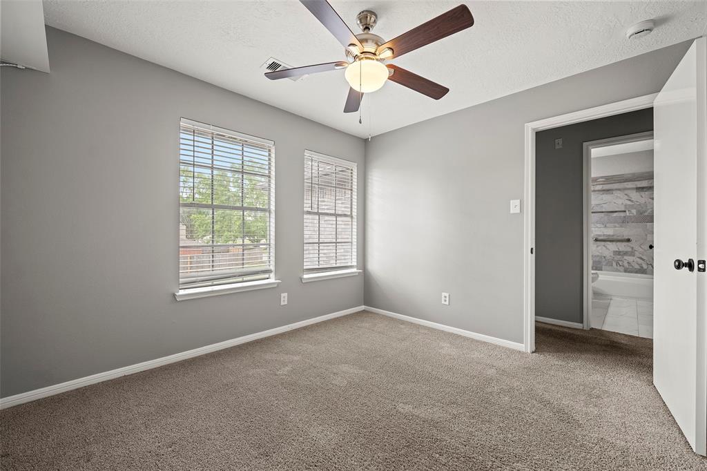 3918 Timber Rail Drive, Humble, Texas image 28