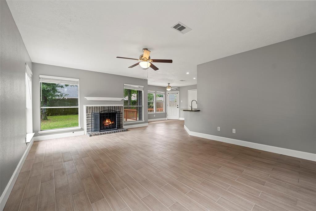 3918 Timber Rail Drive, Humble, Texas image 14