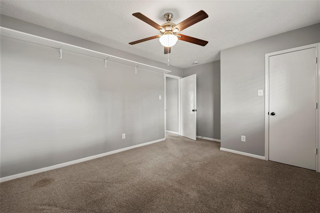 3918 Timber Rail Drive, Humble, Texas image 31