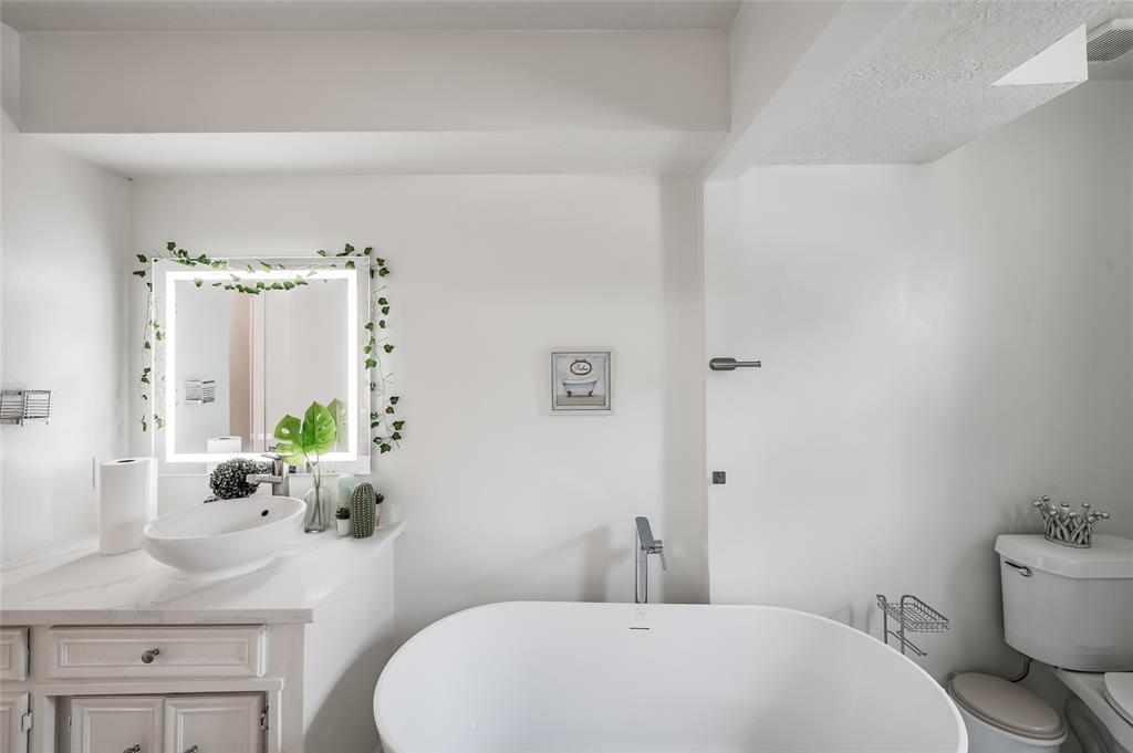 611 Montclair Boulevard, Sugar Land, Texas image 42