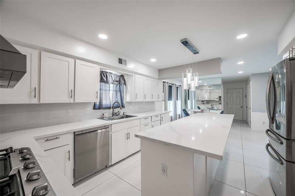 611 Montclair Boulevard, Sugar Land, Texas image 23