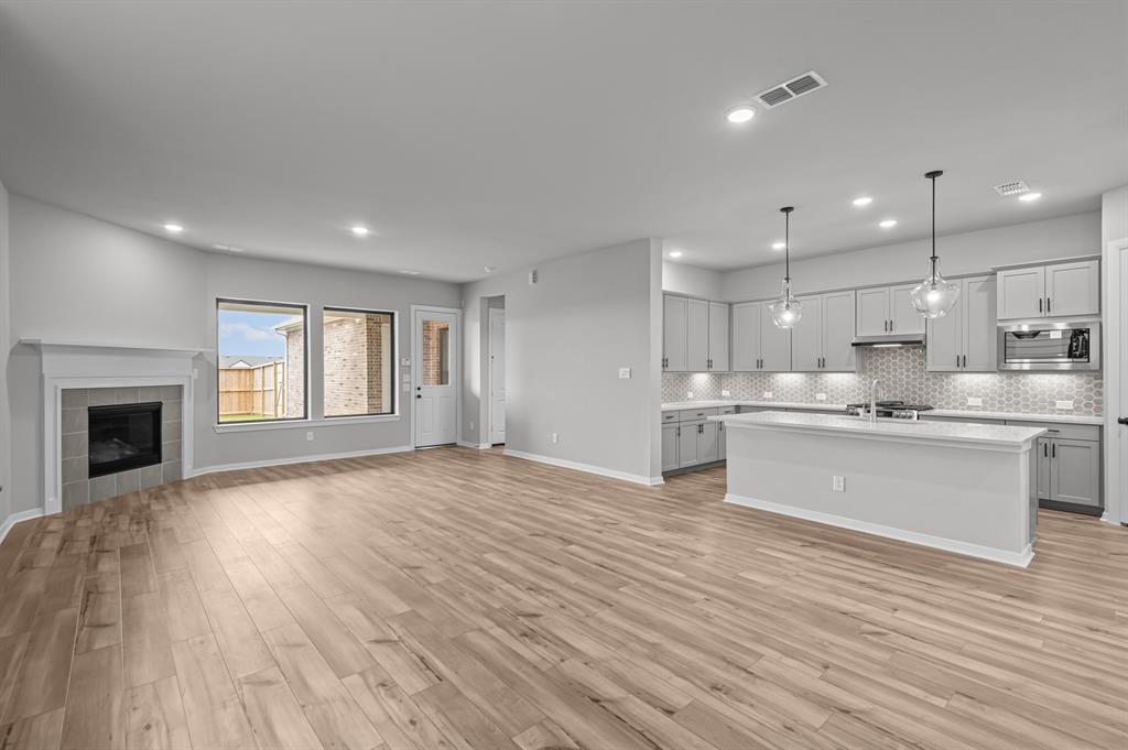 12018 Rice View Drive, Mont Belvieu, Texas image 24