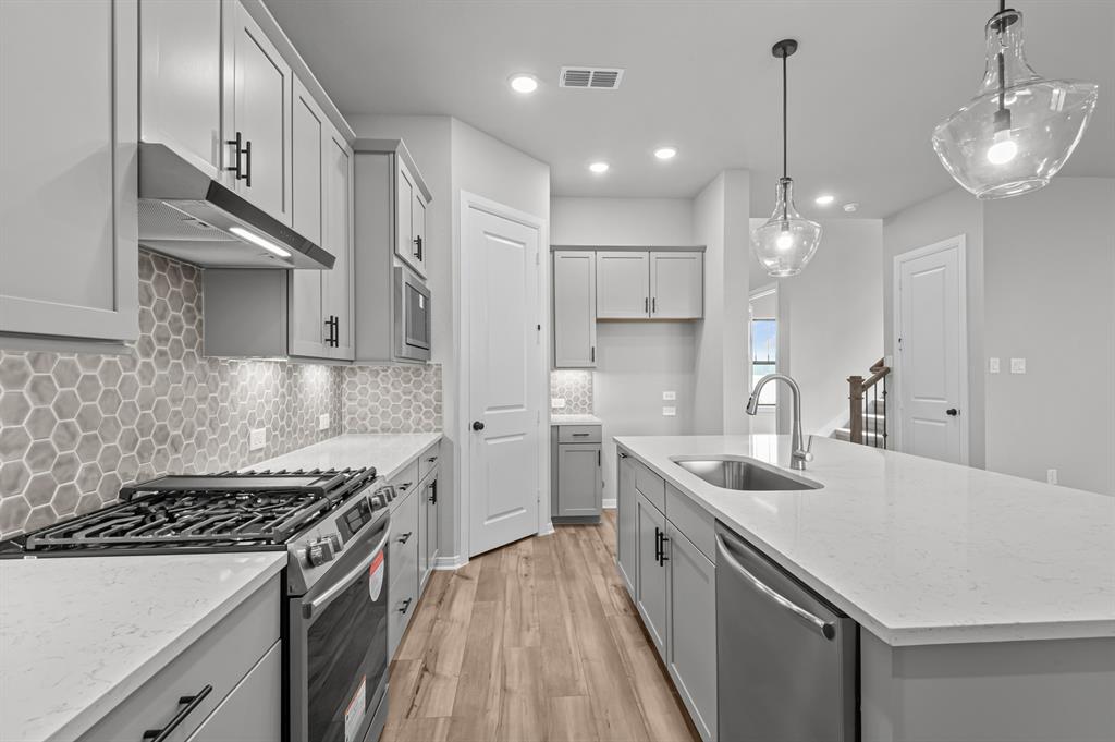 12018 Rice View Drive, Mont Belvieu, Texas image 22