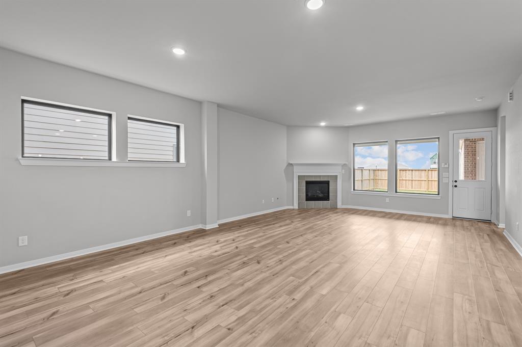 12018 Rice View Drive, Mont Belvieu, Texas image 23