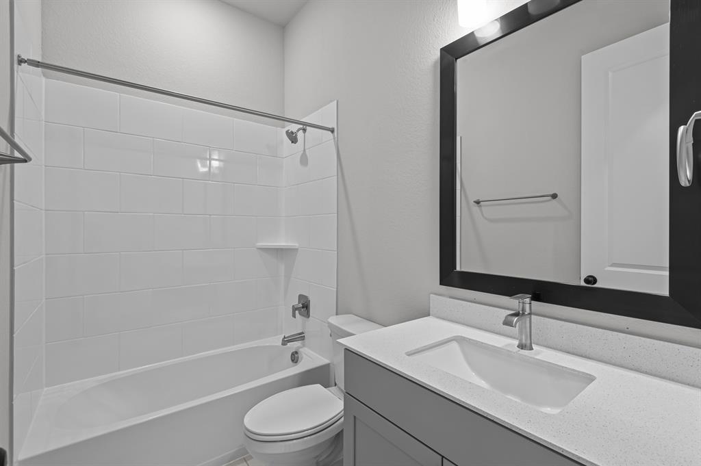 12018 Rice View Drive, Mont Belvieu, Texas image 15