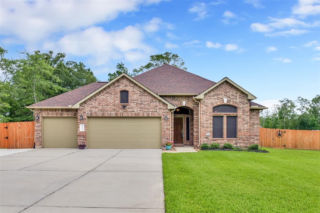 9255 Silver Back Trail, Conroe, Texas image 1