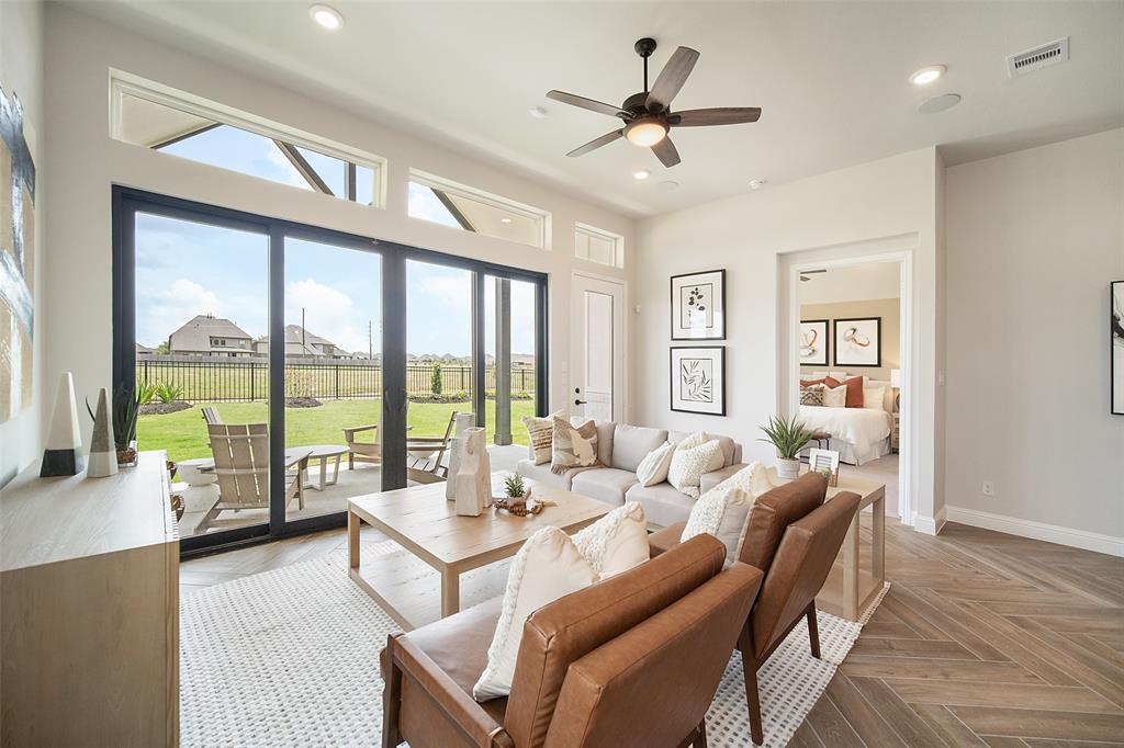 21722 Swift Flier Lane, Cypress, Texas image 5