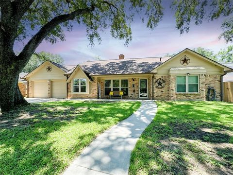 A home in Pearland