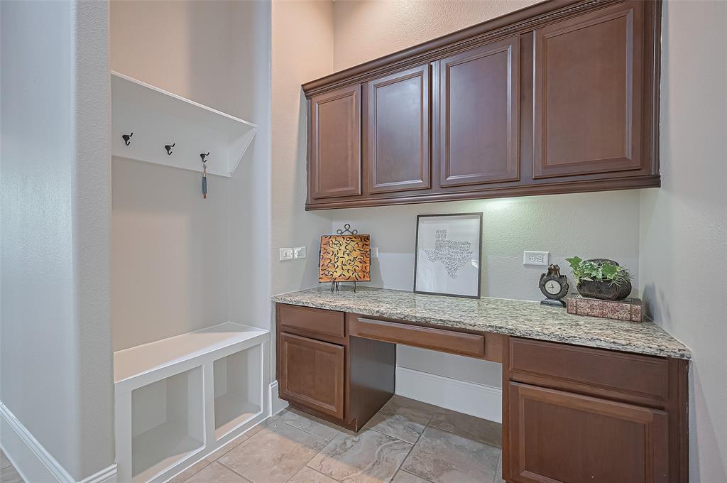 10002 Hutton Park Drive, Katy, Texas image 37