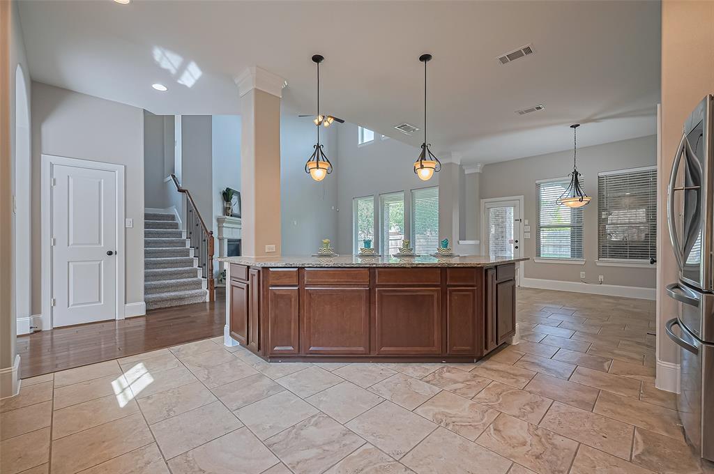 10002 Hutton Park Drive, Katy, Texas image 16