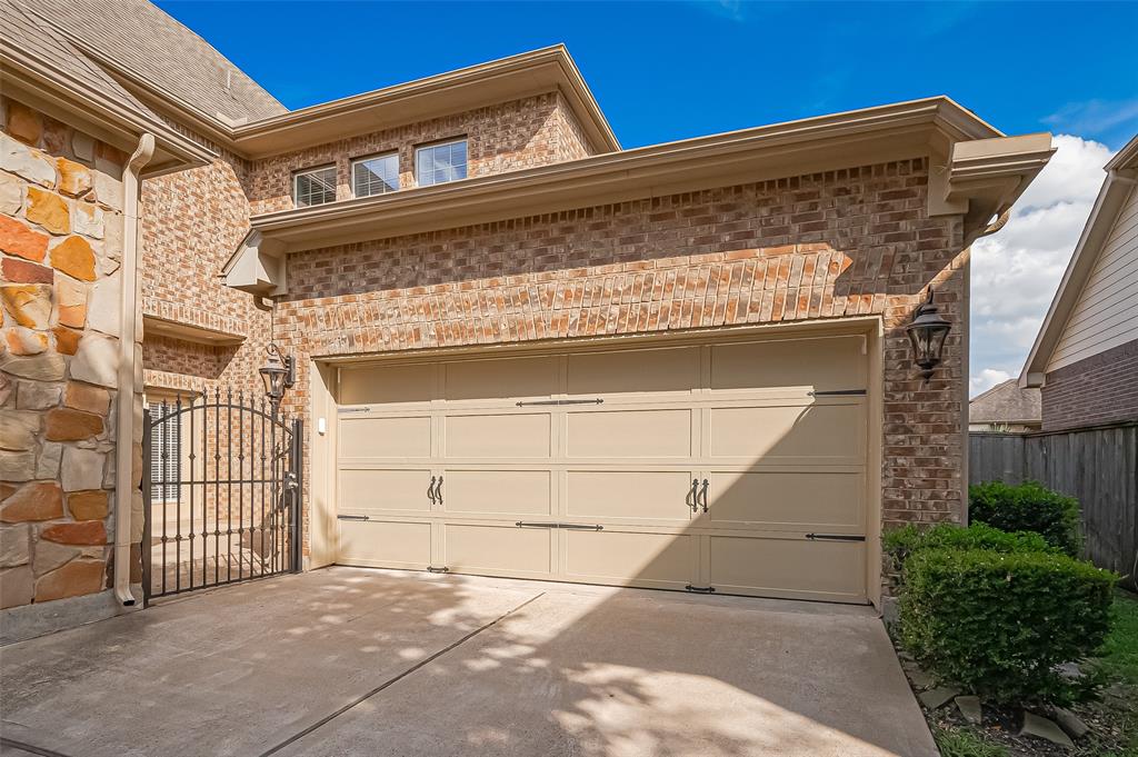 10002 Hutton Park Drive, Katy, Texas image 46