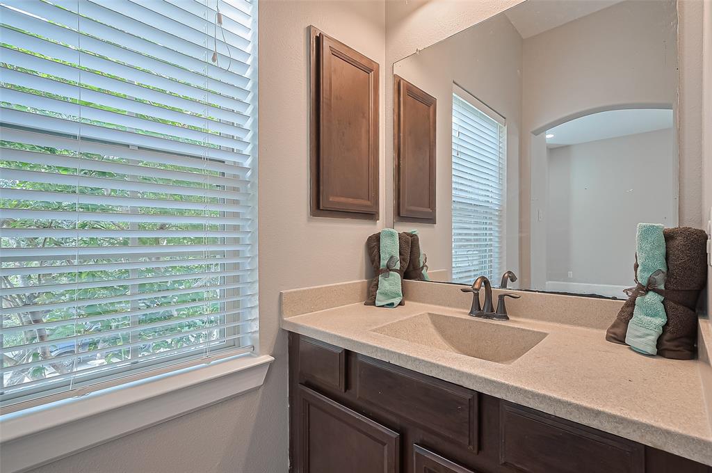 10002 Hutton Park Drive, Katy, Texas image 33