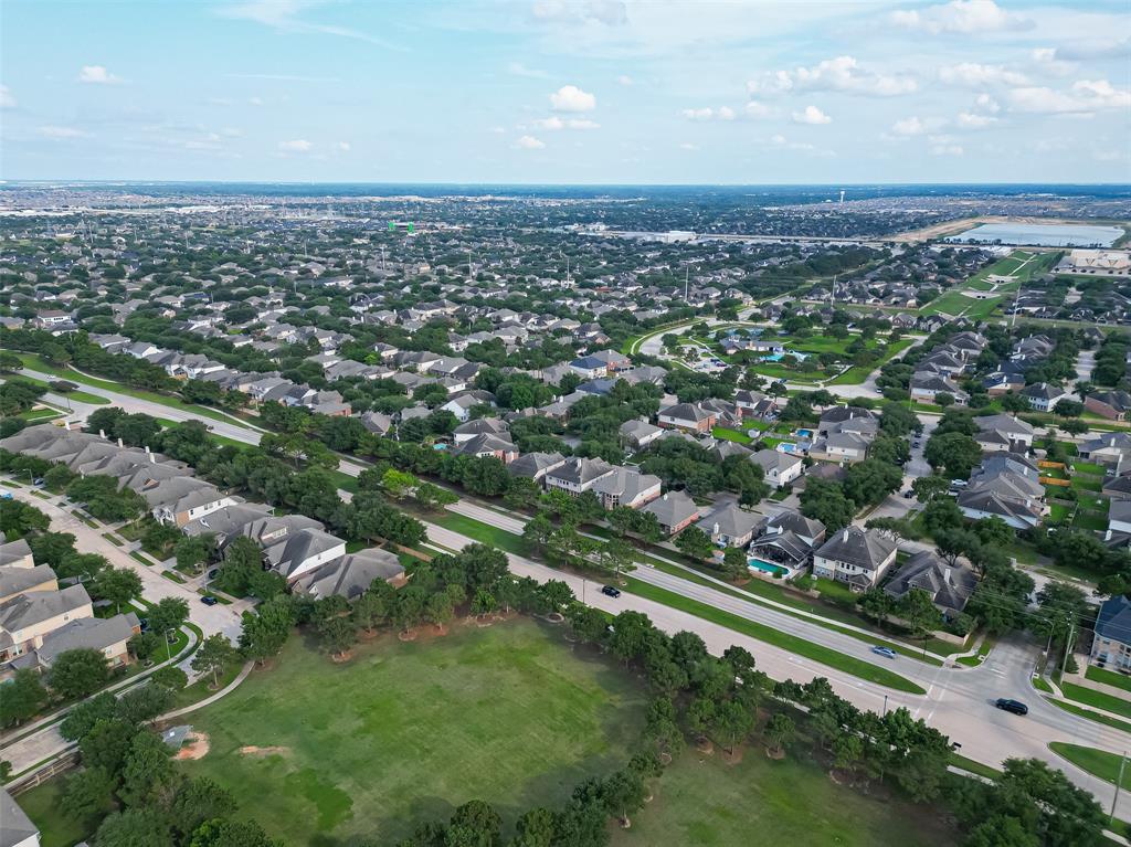 10002 Hutton Park Drive, Katy, Texas image 50