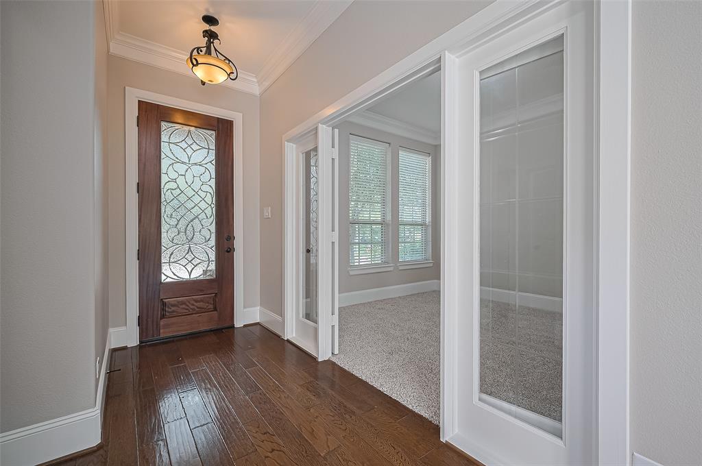 10002 Hutton Park Drive, Katy, Texas image 6