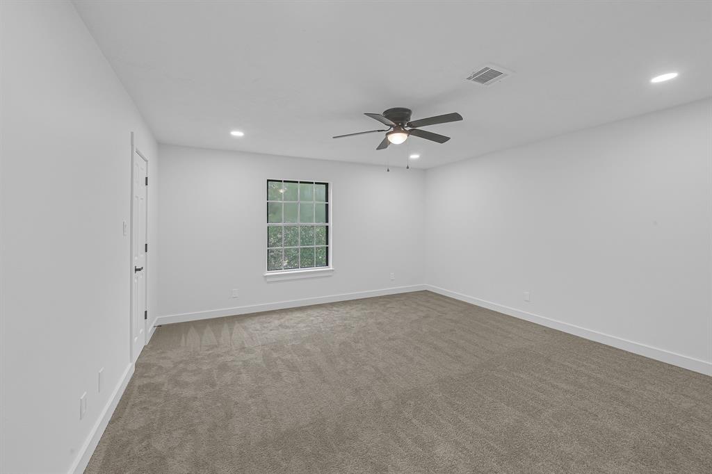 16218 Coral Bay Street, Crosby, Texas image 13