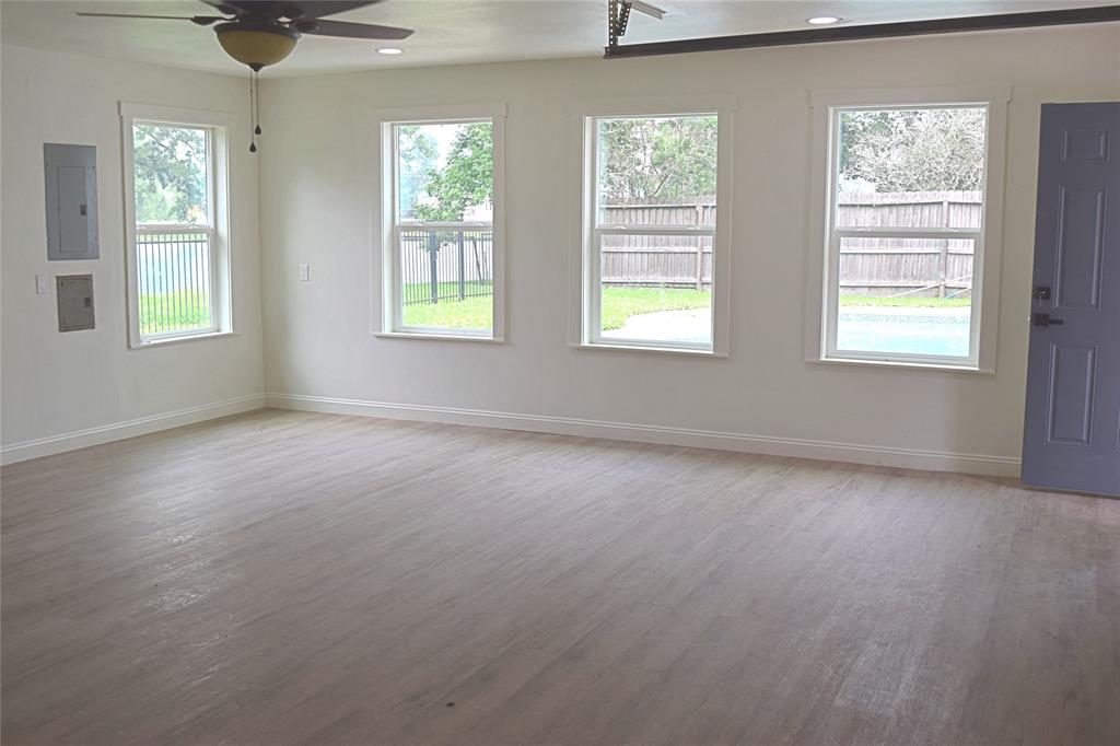 16218 Coral Bay Street, Crosby, Texas image 26