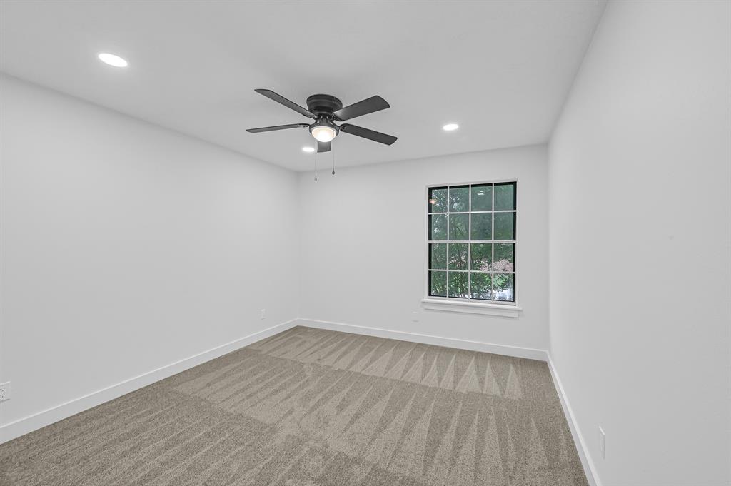 16218 Coral Bay Street, Crosby, Texas image 17