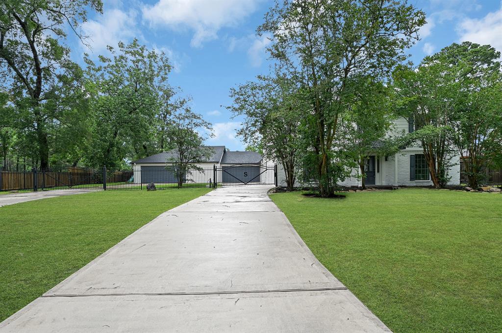 16218 Coral Bay Street, Crosby, Texas image 1