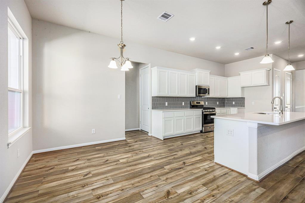 2455 Diamond D Dr, Beaumont, Texas image 6