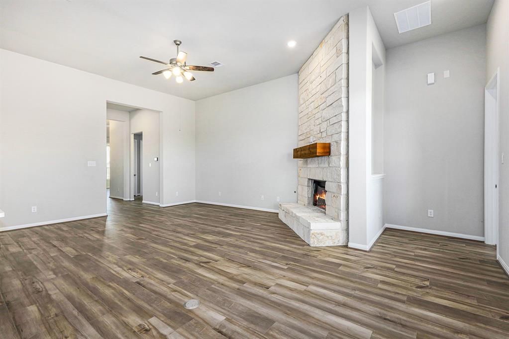 2455 Diamond D Dr, Beaumont, Texas image 7