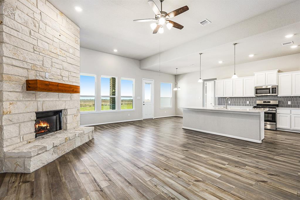 2455 Diamond D Dr, Beaumont, Texas image 5
