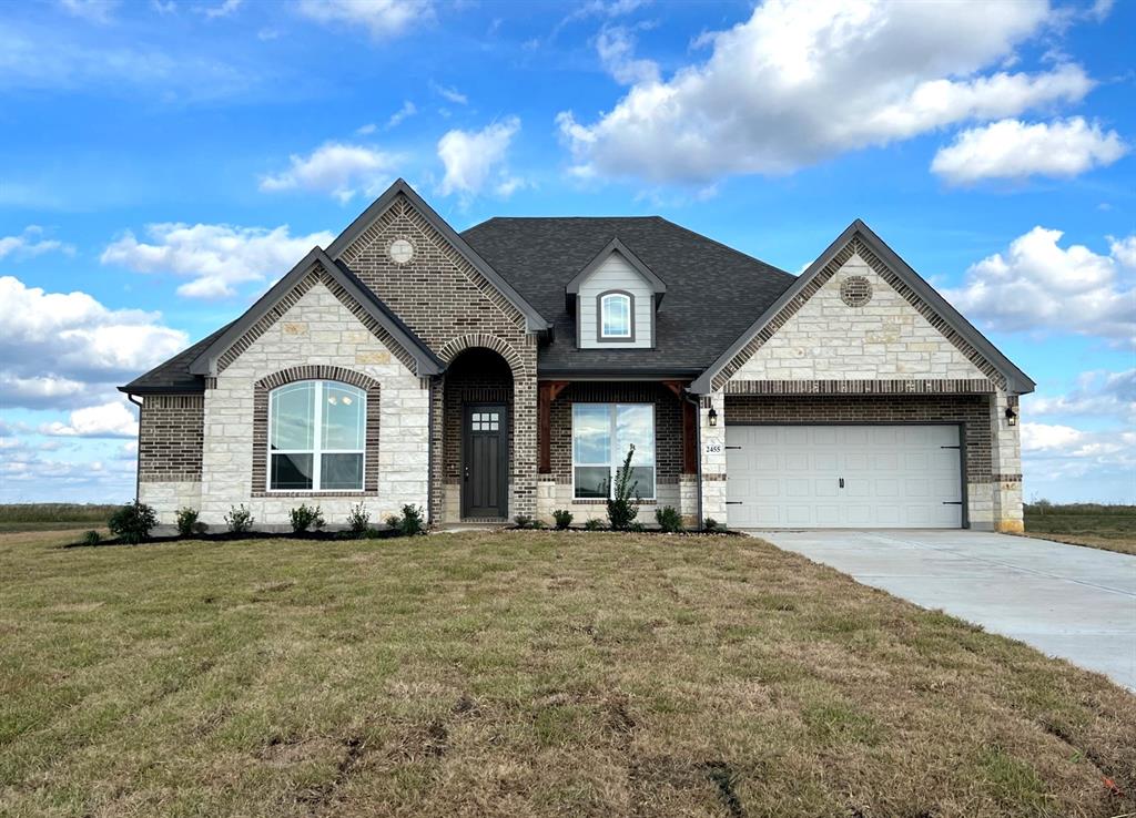 2455 Diamond D Dr, Beaumont, Texas image 2