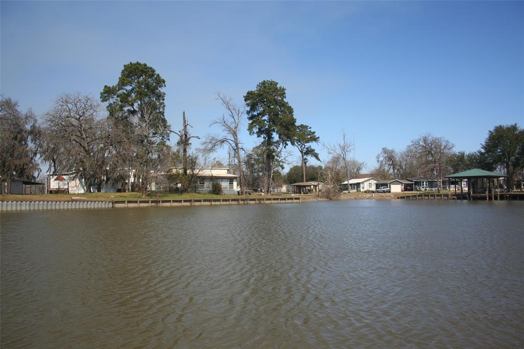 48 Lazy Bend Drive, Huntsville, Texas image 6