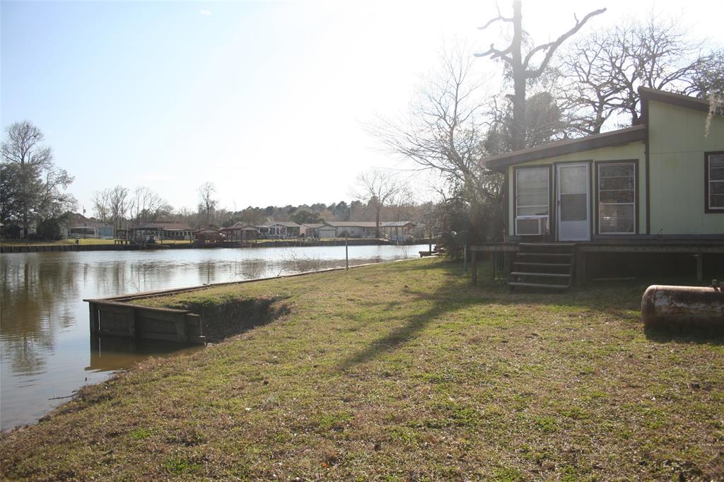48 Lazy Bend Drive, Huntsville, Texas image 14