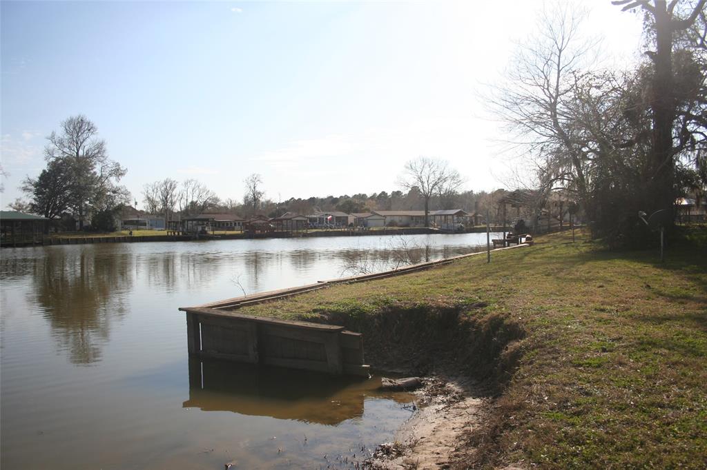 48 Lazy Bend Drive, Huntsville, Texas image 15