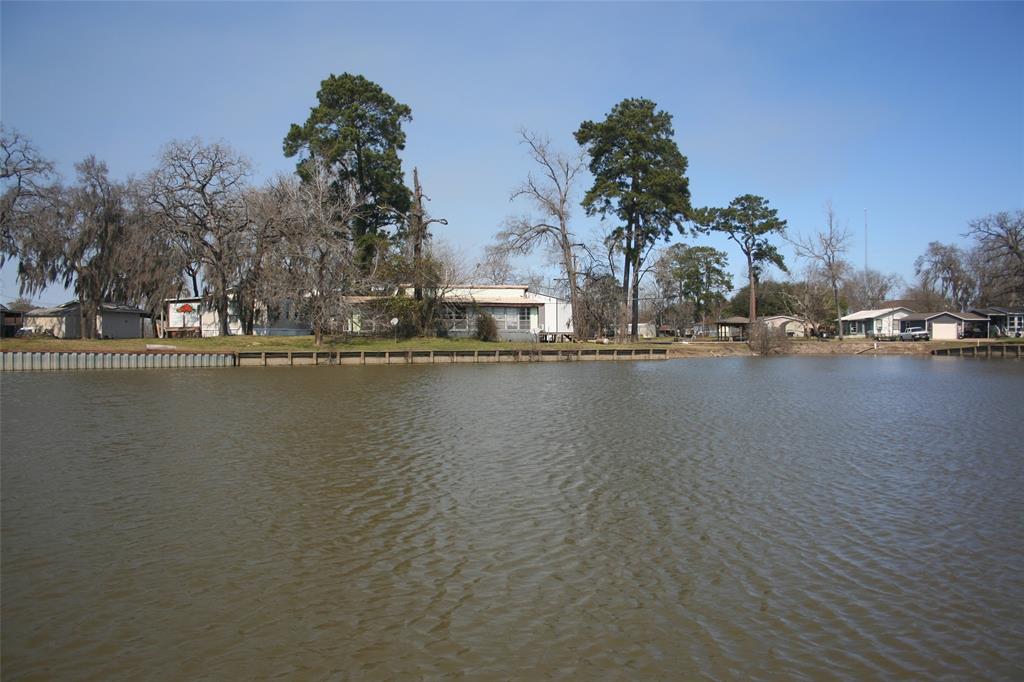 48 Lazy Bend Drive, Huntsville, Texas image 7