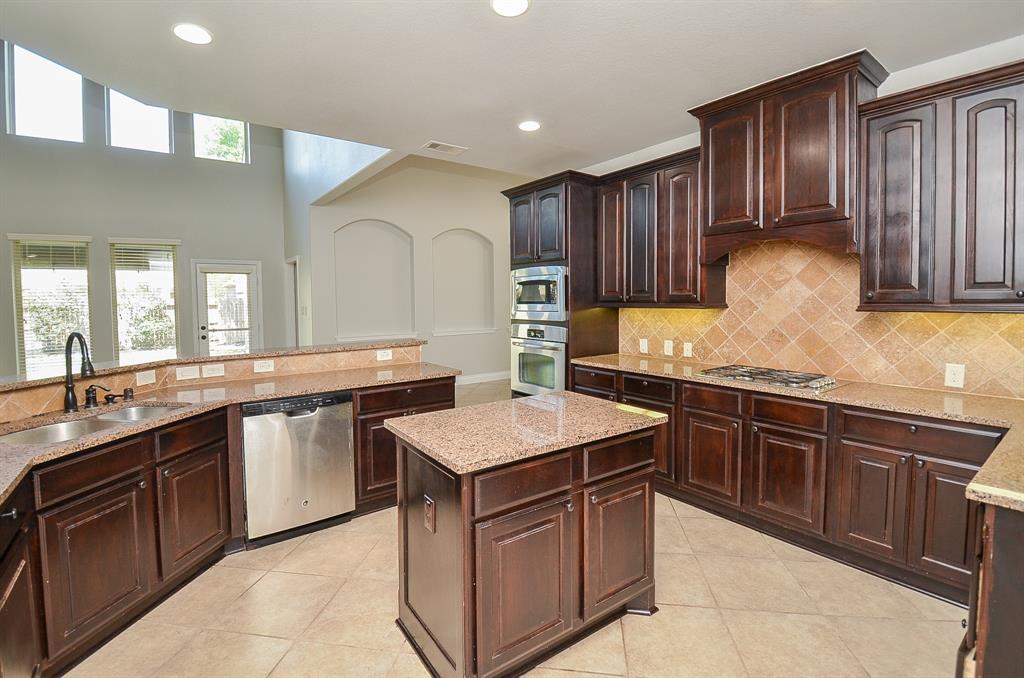 9819 St Romain Drive, Katy, Texas image 14