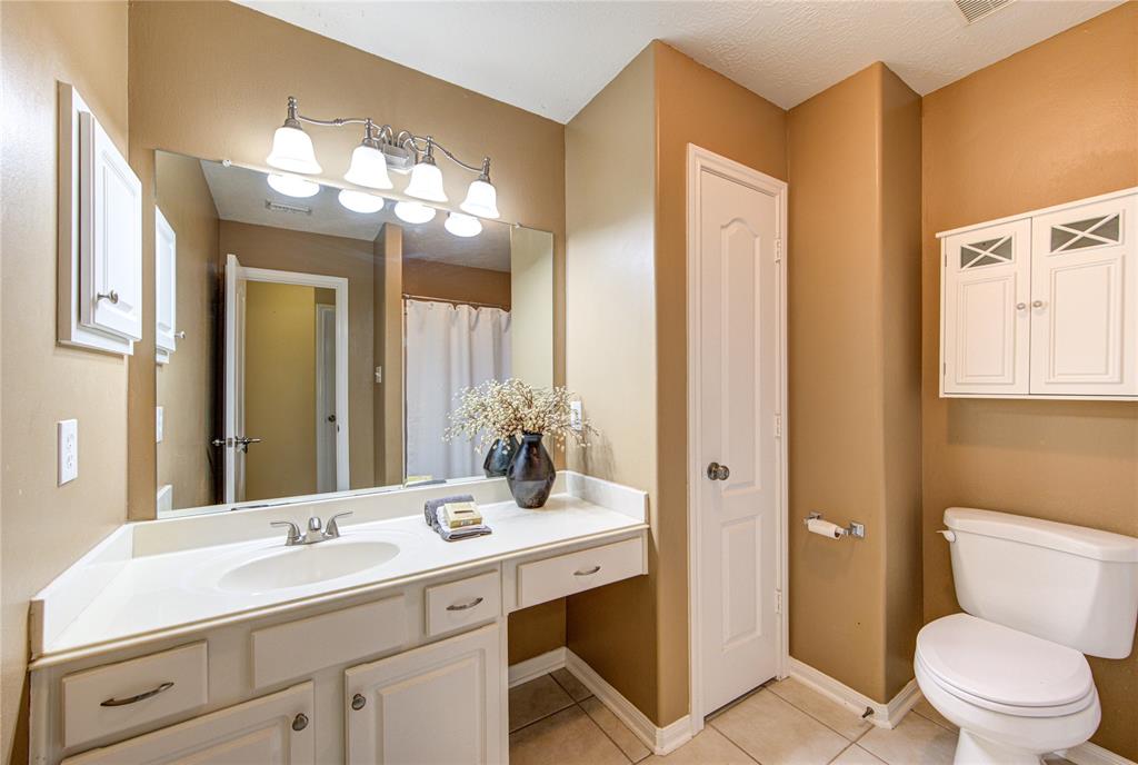 1826 Oak Lodge Drive, Pearland, Texas image 21