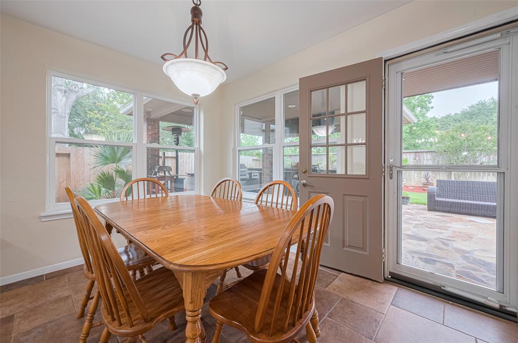 4126 Rocky Bend Drive, Sugar Land, Texas image 25