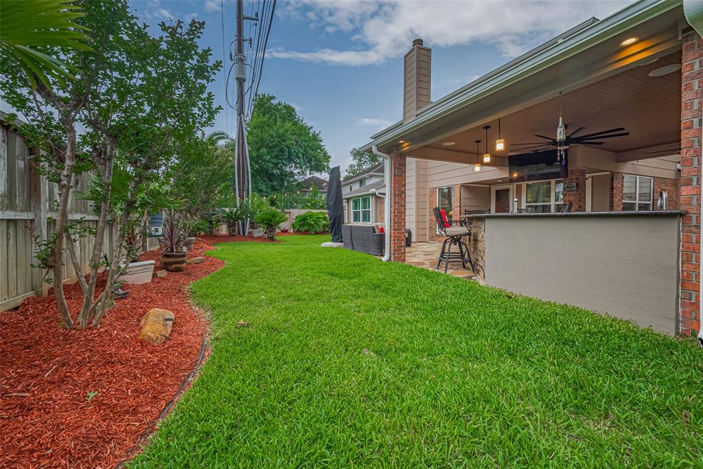 4126 Rocky Bend Drive, Sugar Land, Texas image 10
