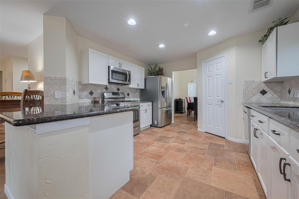 4126 Rocky Bend Drive, Sugar Land, Texas image 21