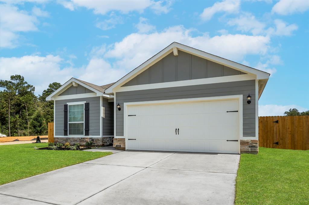 16403 Sweet Grove Drive, Conroe, Texas image 2