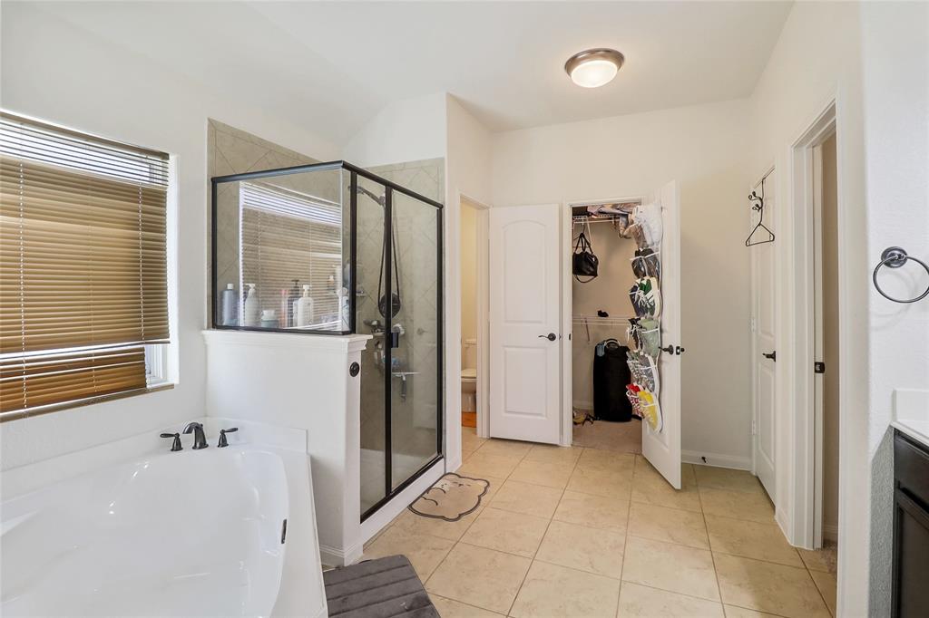 1240 Twin Estates Drive, Kyle, Texas image 6