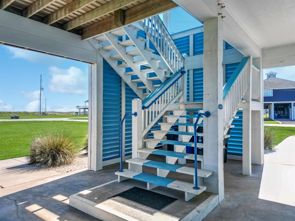 808 Pinata Drive, Crystal Beach, Texas image 19