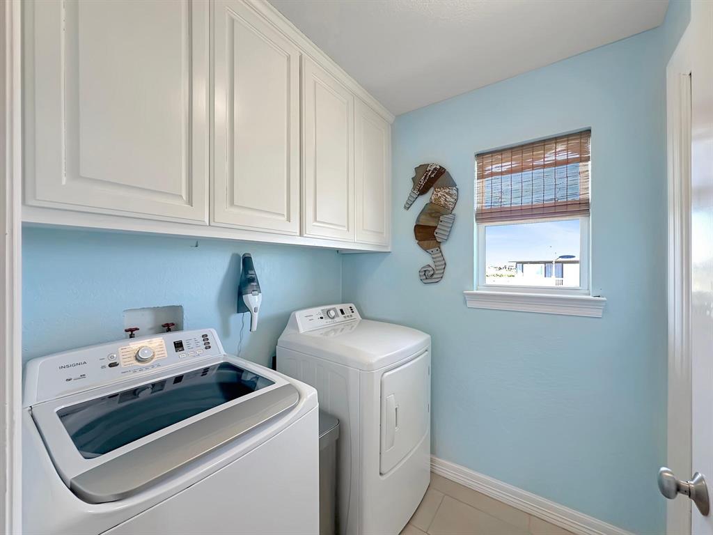 808 Pinata Drive, Crystal Beach, Texas image 30
