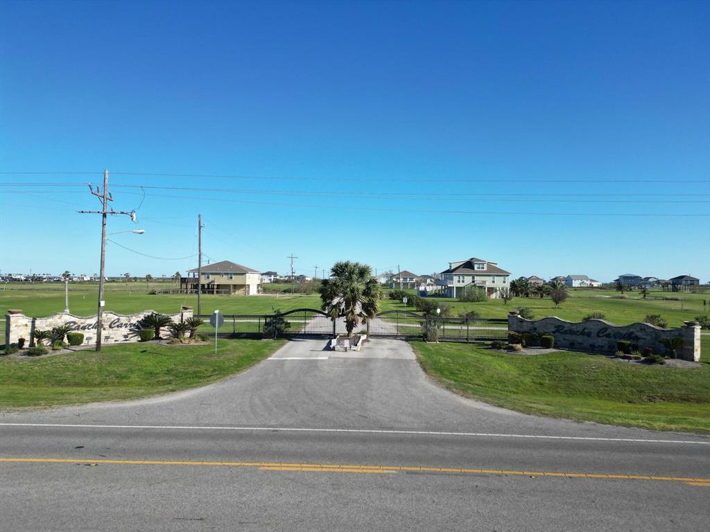 808 Pinata Drive, Crystal Beach, Texas image 48