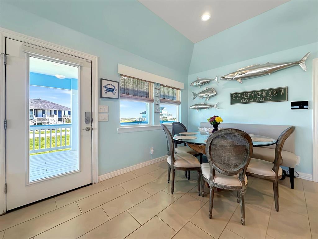 808 Pinata Drive, Crystal Beach, Texas image 25